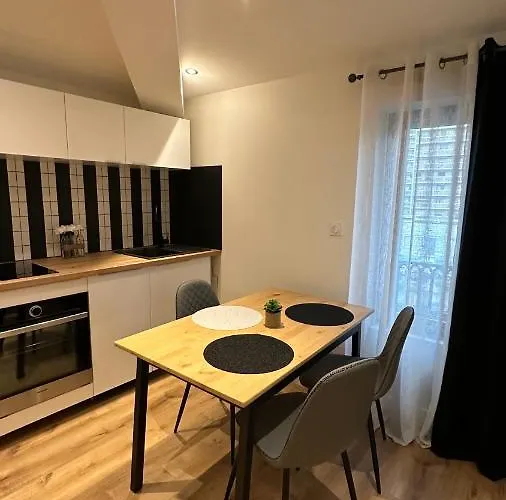 Katrine Apartman *